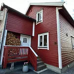 Cozy Townhouse At The Sea! アパート Salhus