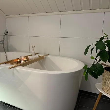 شقة Cozy Townhouse At The Sea!